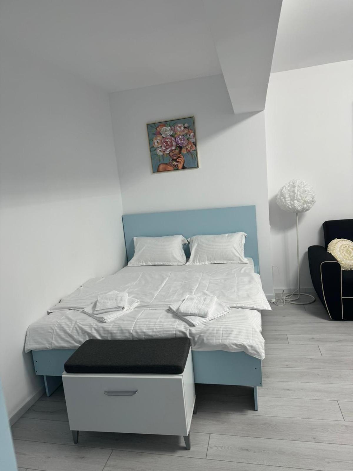Apartamento The Moon View Bucarest Exterior foto